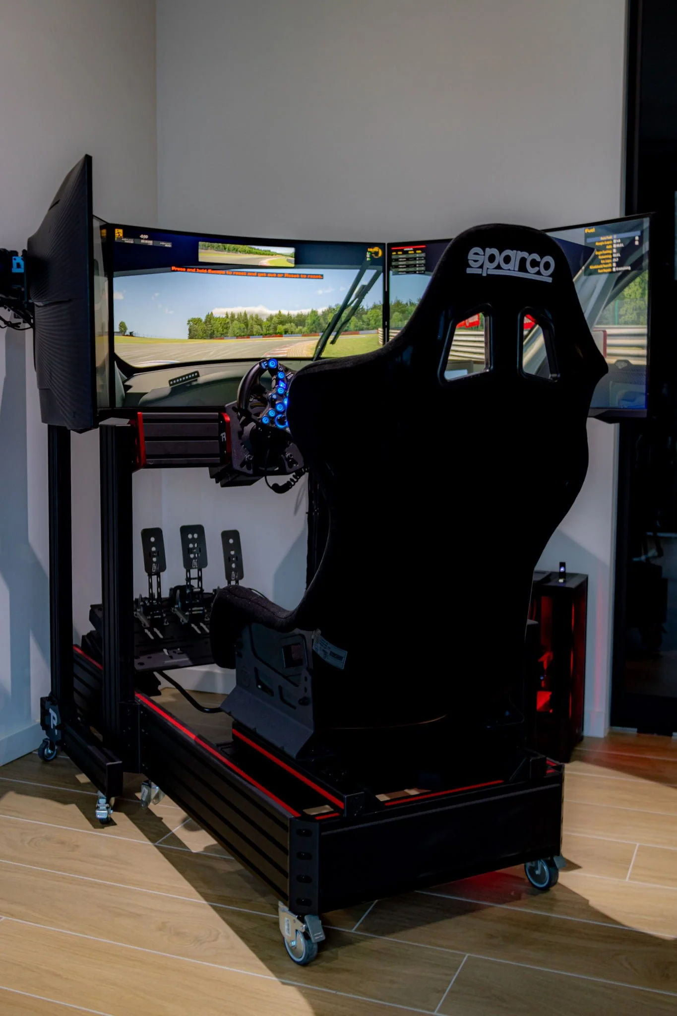 Race simulator die door een klant gehuurd werd.