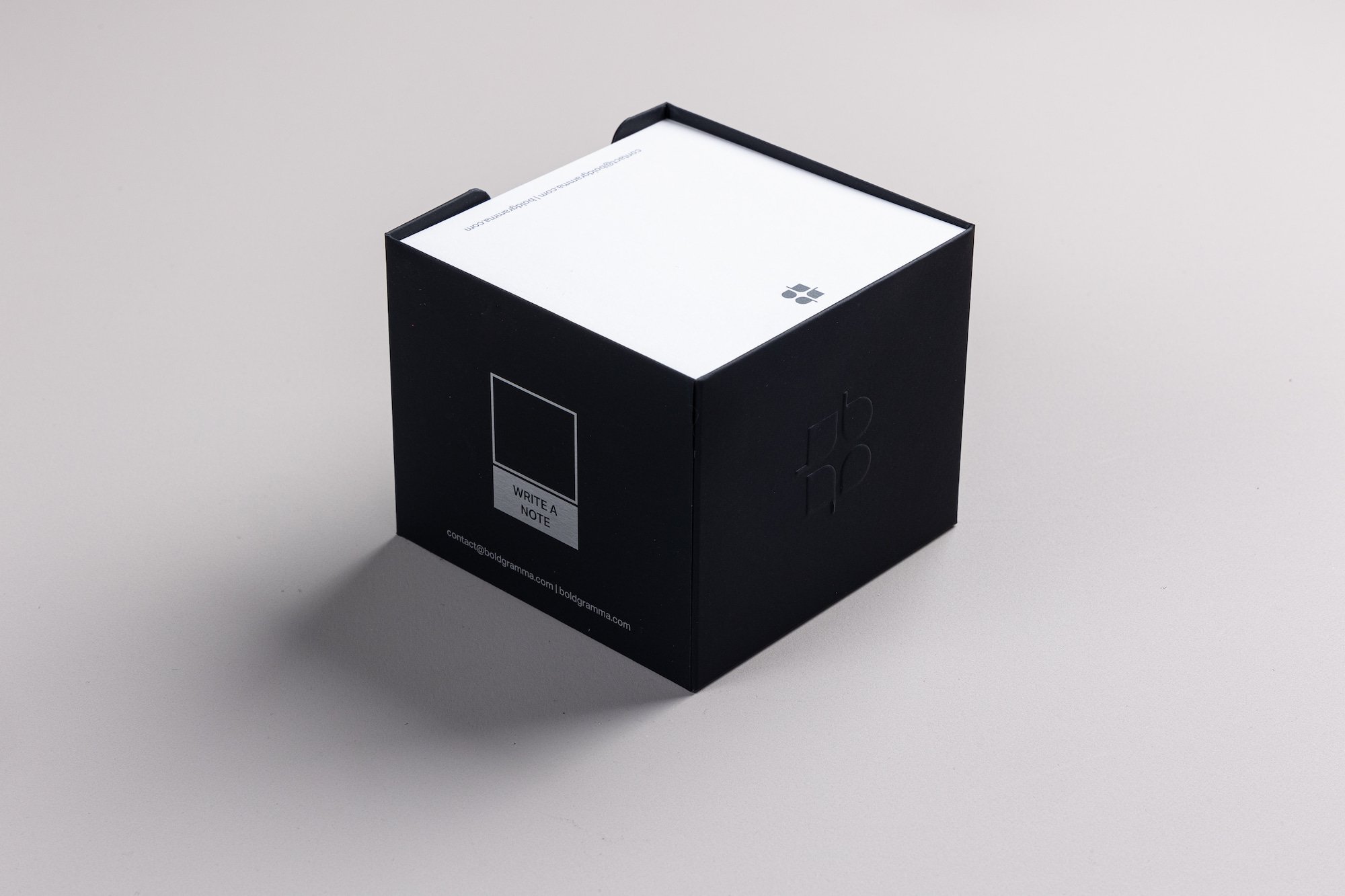 Note Cube Black Smooth Matt - BoldGramma