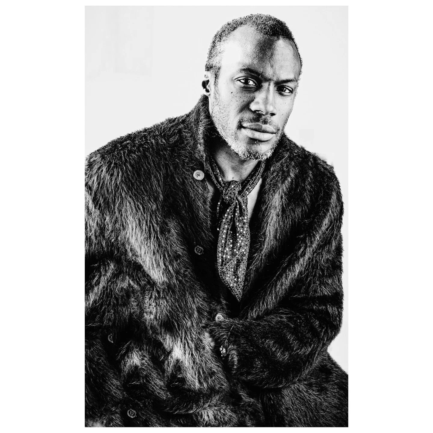 In the coat 🧥 - varvatos ss24
Actor/model @jpvertus agency @wilhelminamodelsl
Camera @hunkelswede
Clothing @johnvarvatos 
Scarf - home made by @hunkelswede 

My friend @jpvertus is one of those people I always go back to shoot with and is prob the p