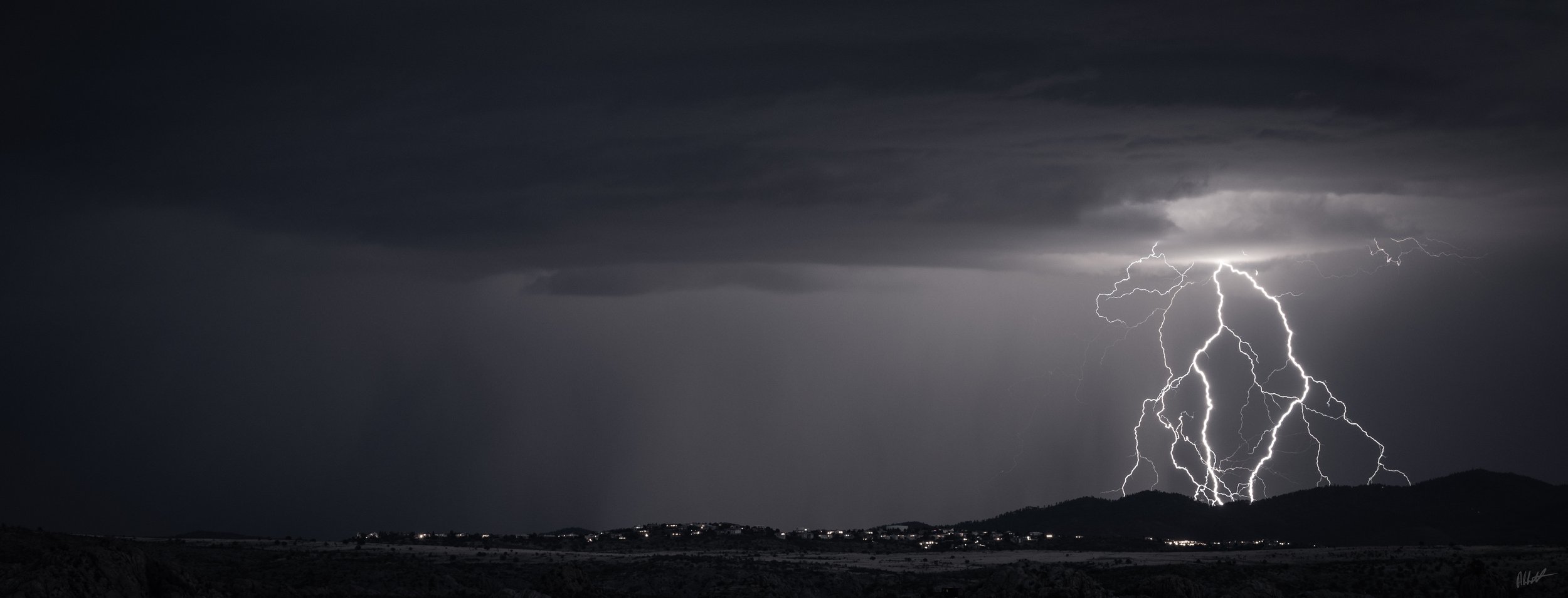 Lightning-2.jpg
