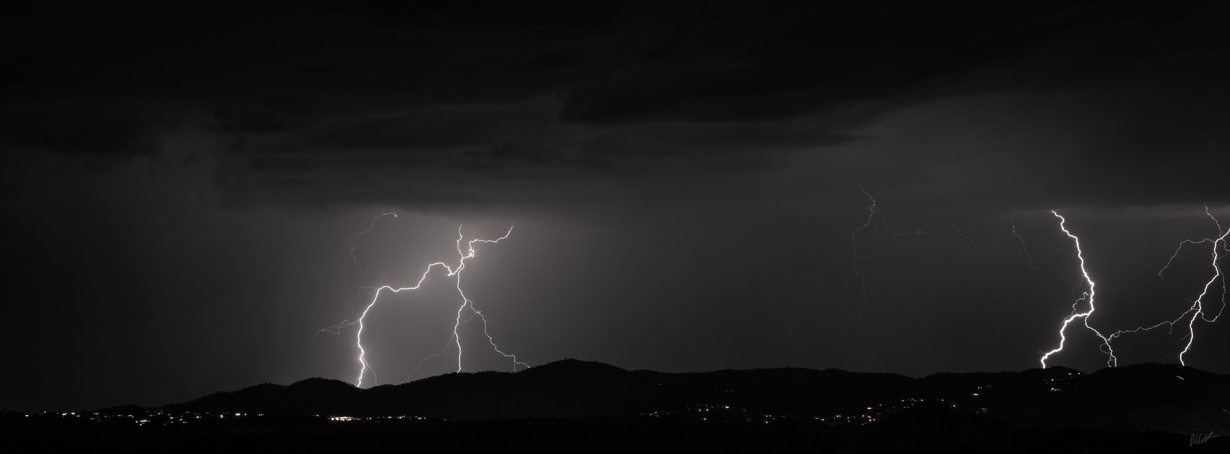 Lightning-8.jpg