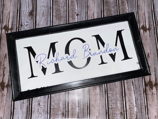 Custom MOM canvas