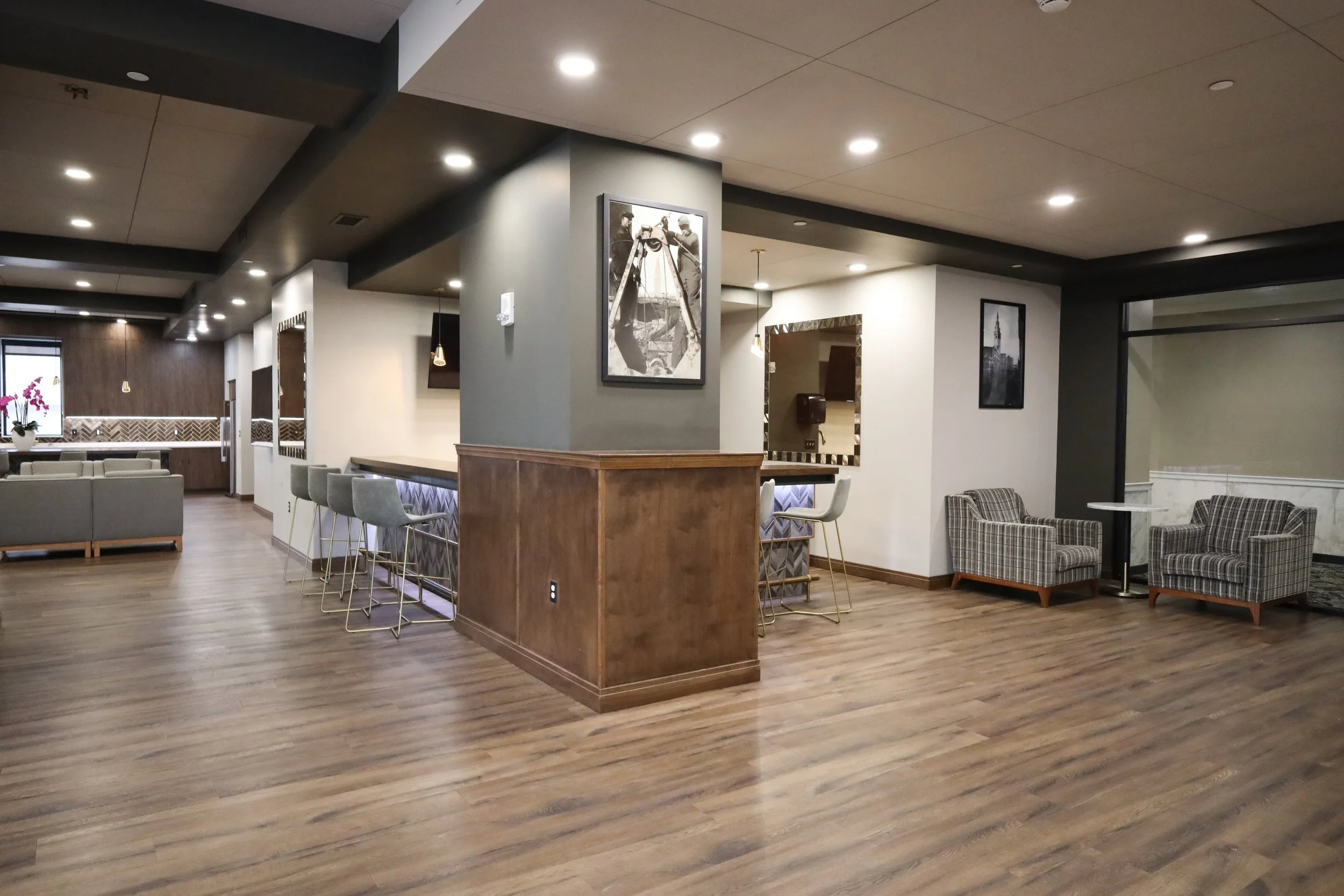TerminalTower-Amenities_12-2025_CommunityLounge-07-2.jpg
