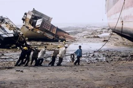 Resource Review: Shipbreakers