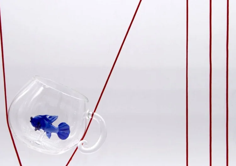 Glass fish cup for La Vague d’Or