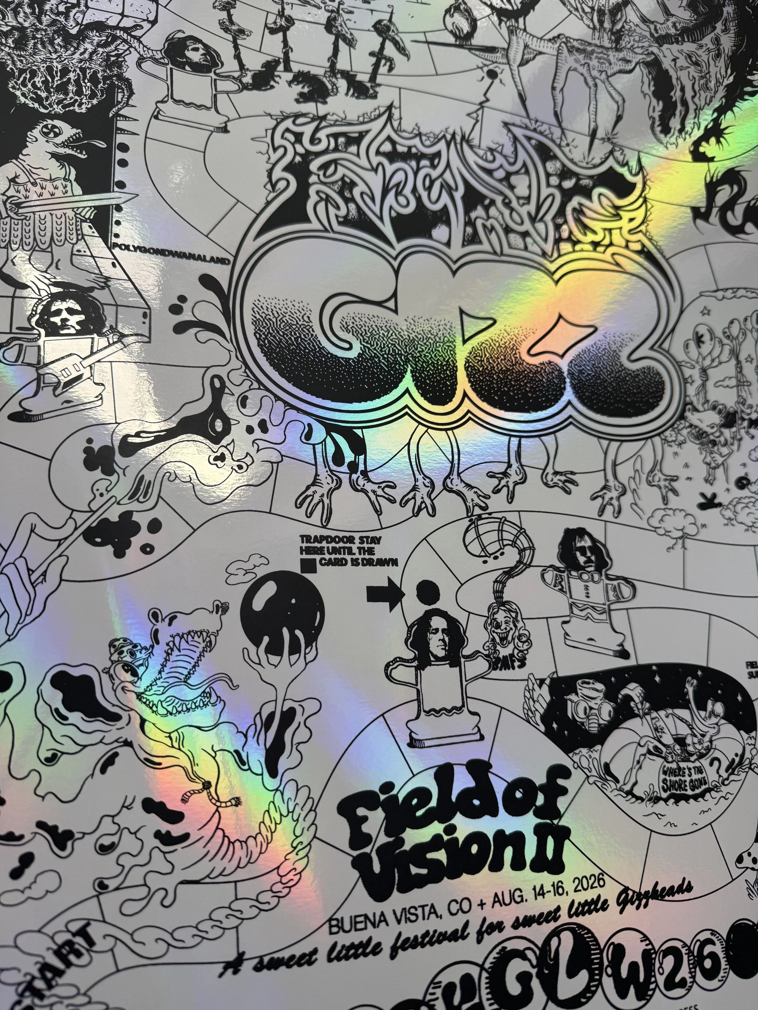 KGD26_MERCH_printed_gizz_kampstank_collab_keyline_foil1.jpg