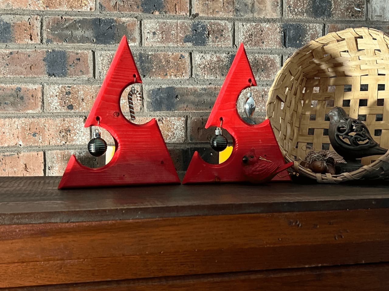 nesting christmas tress red 2.jpg