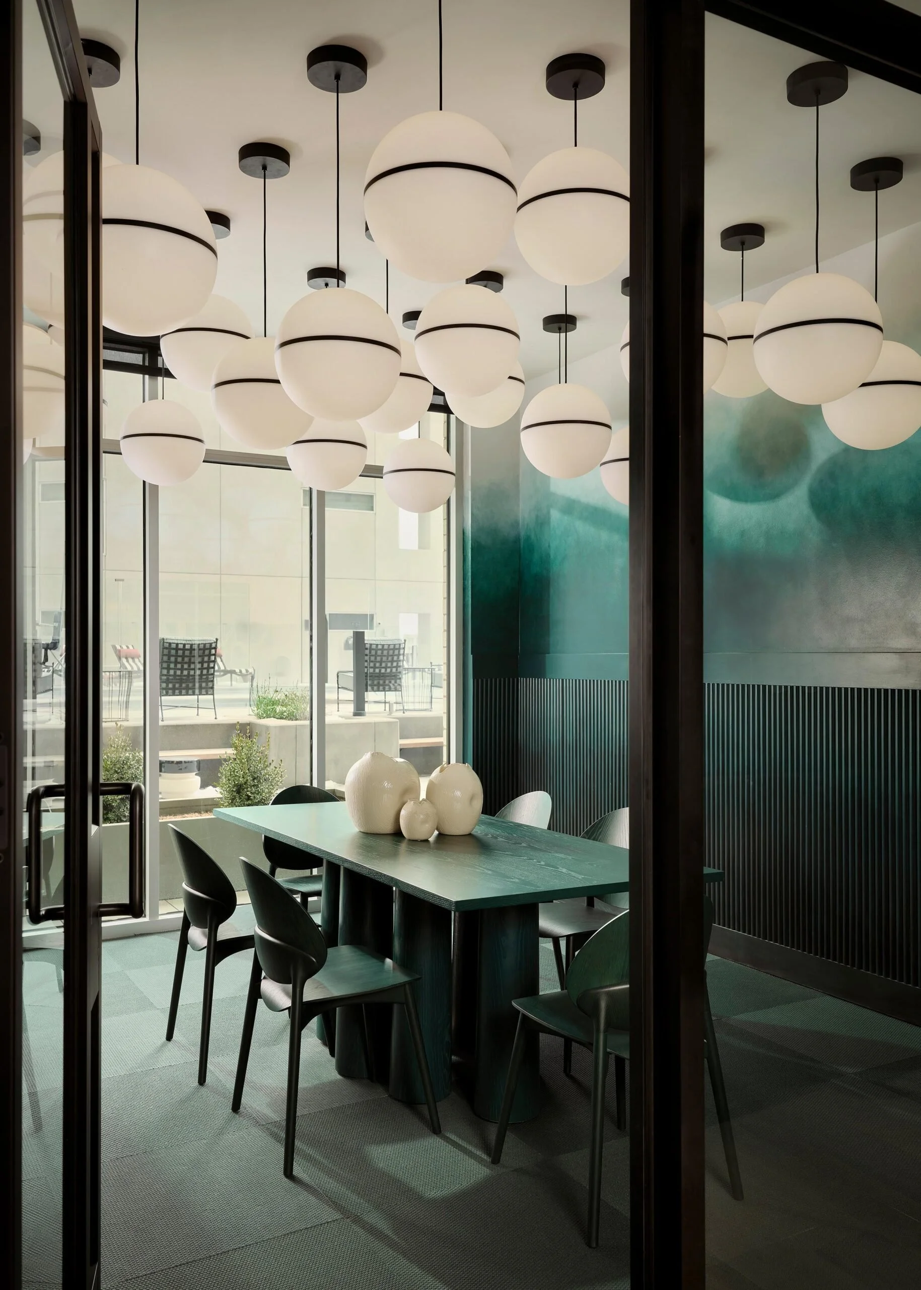 TRIO_Denargo-Market-The-Northern_Workspace-Conference-Room-scaled.jpg