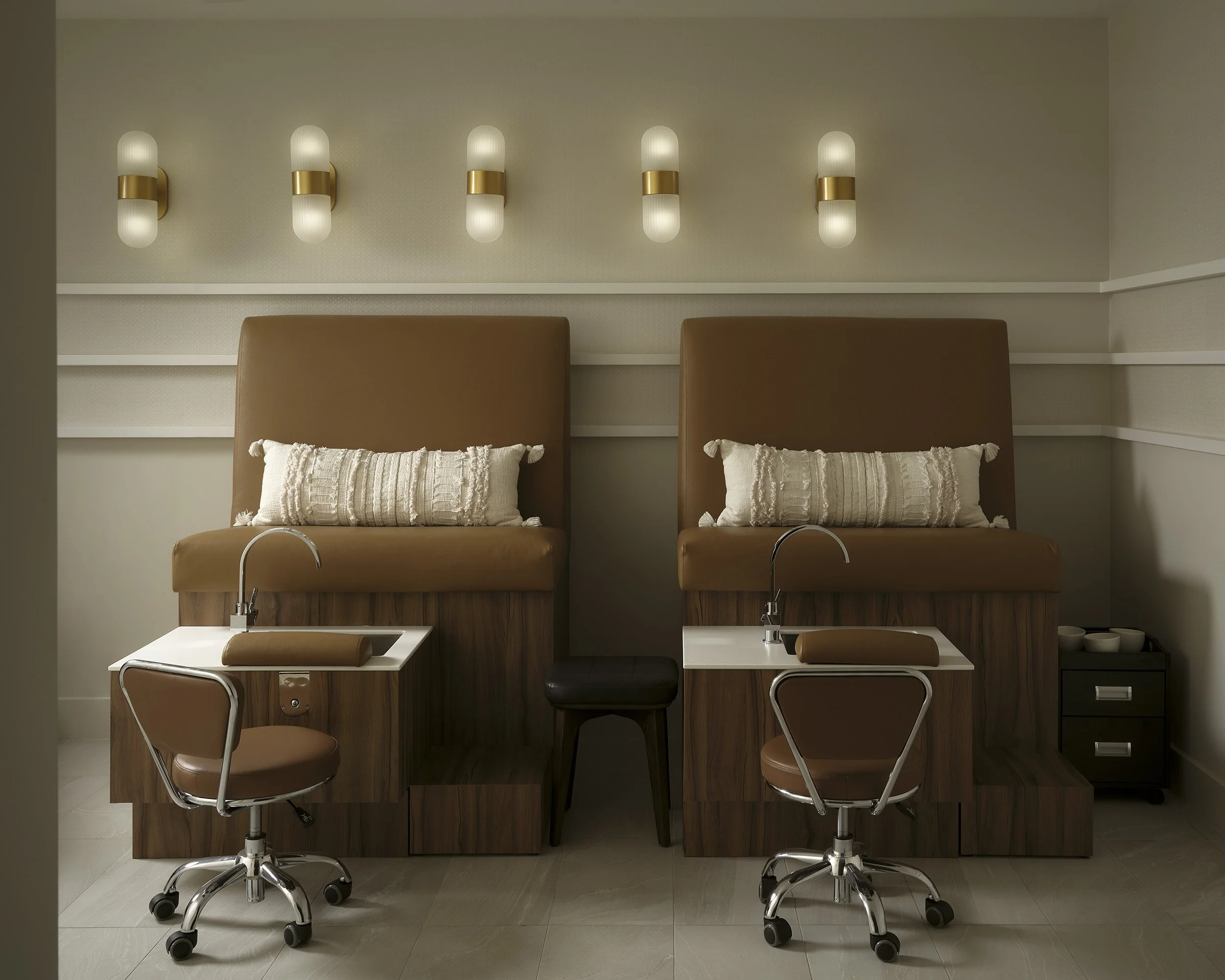 Trio_Isaac_Spa-Pedi-1.jpg