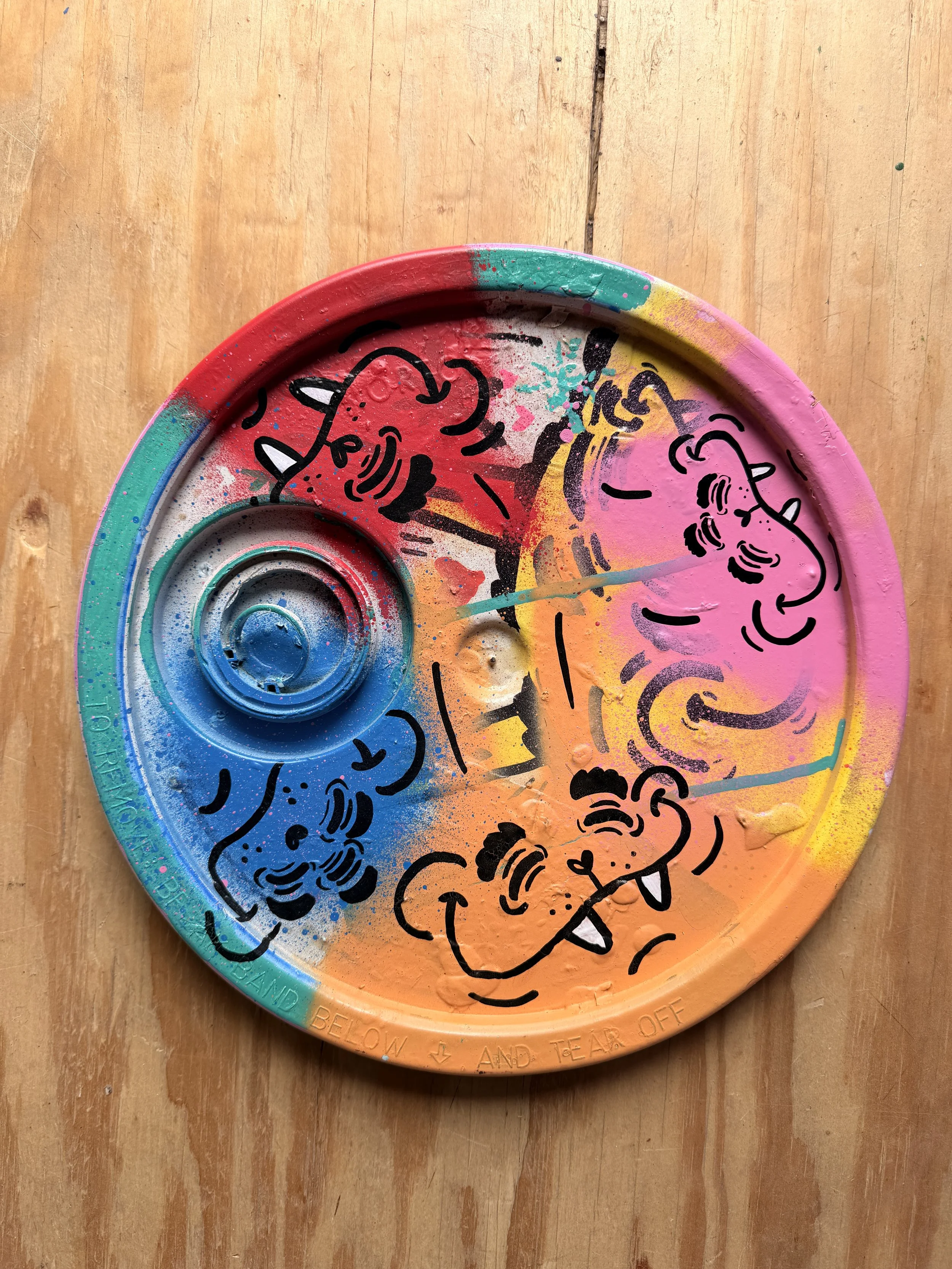 DM Upcycled Paint Lid Bunch