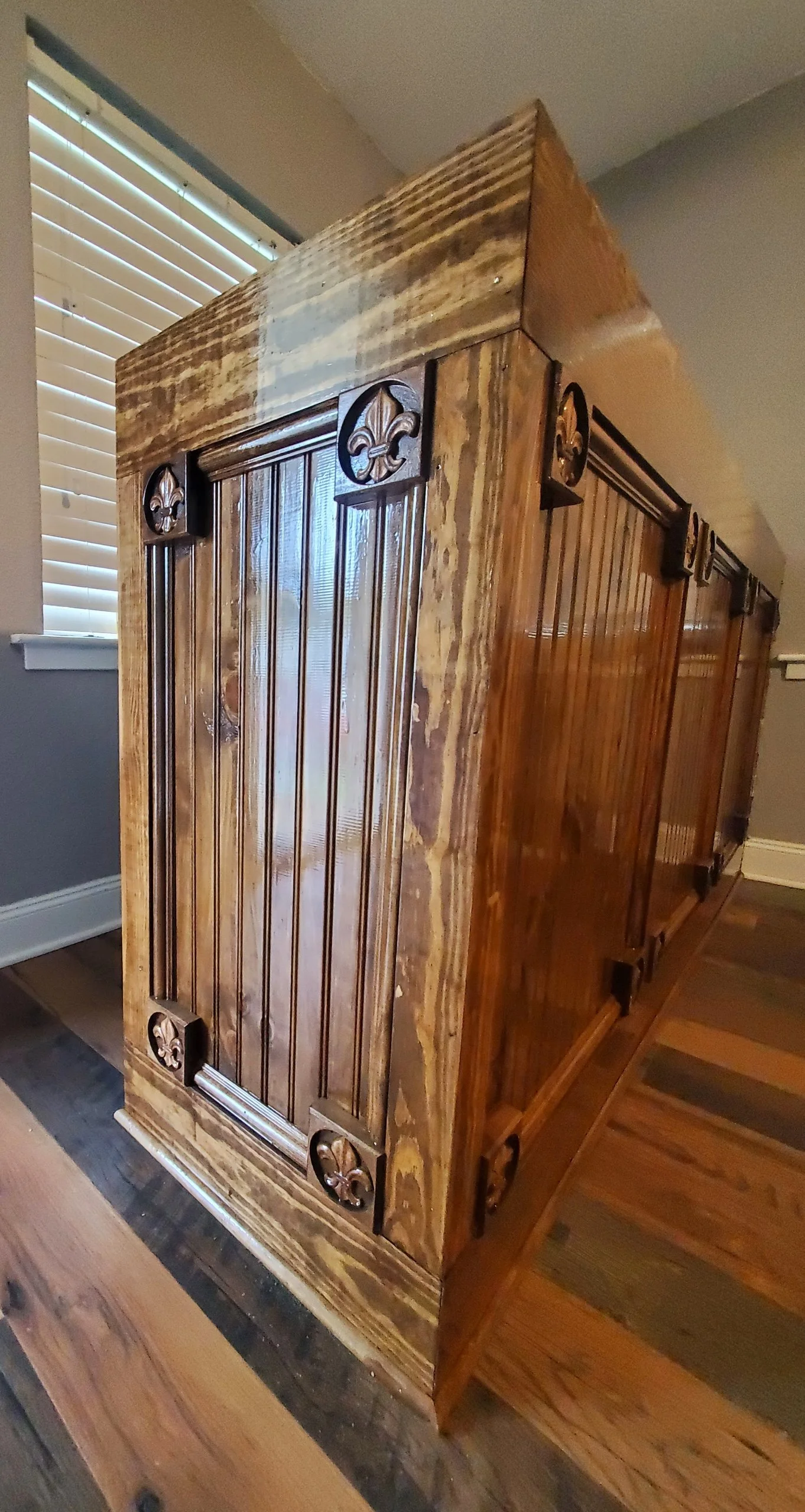 Custom Bar, Framing, Fencing, Decking, & Flooring