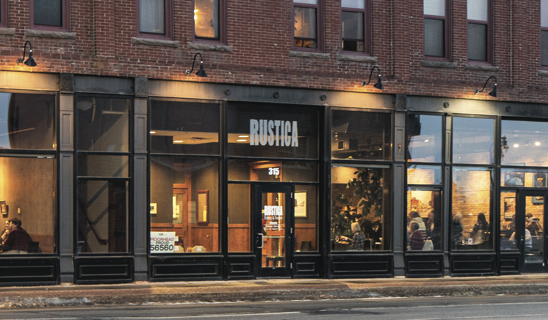 Aging Tastefully | Rustic Eatery and Tavern