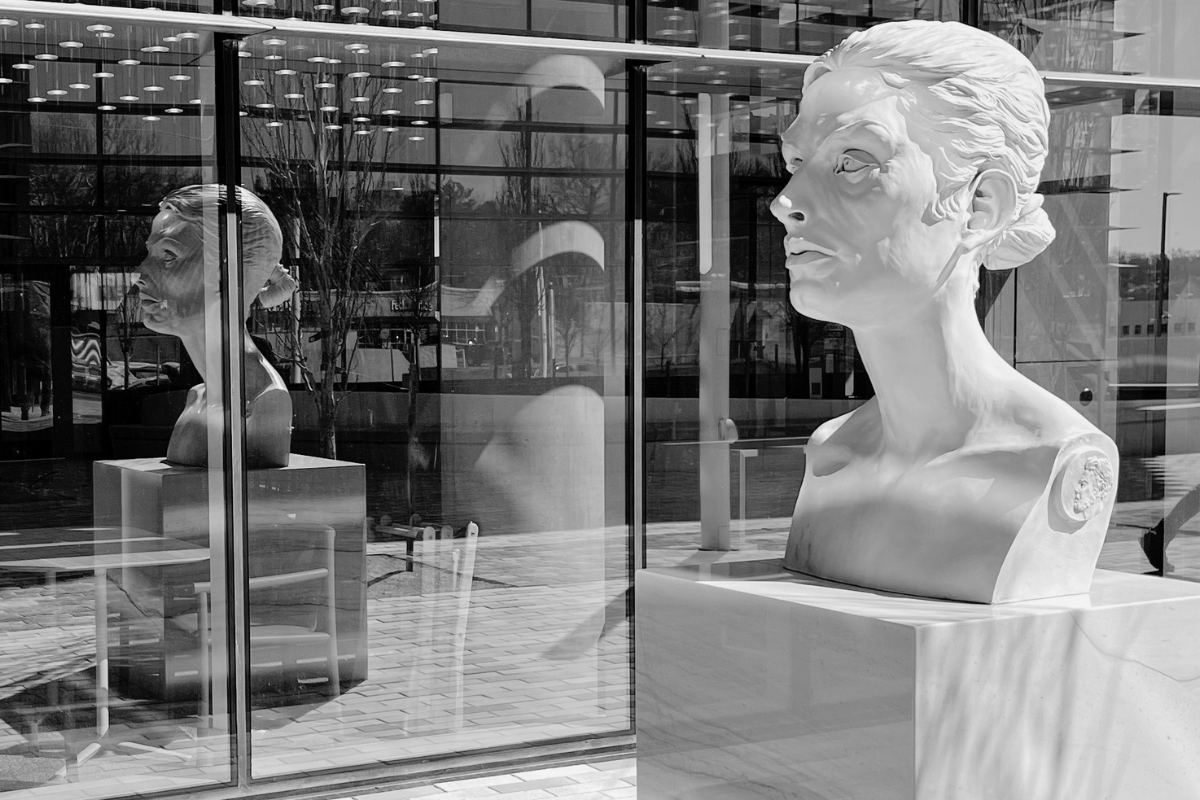 Knowledge sculpture