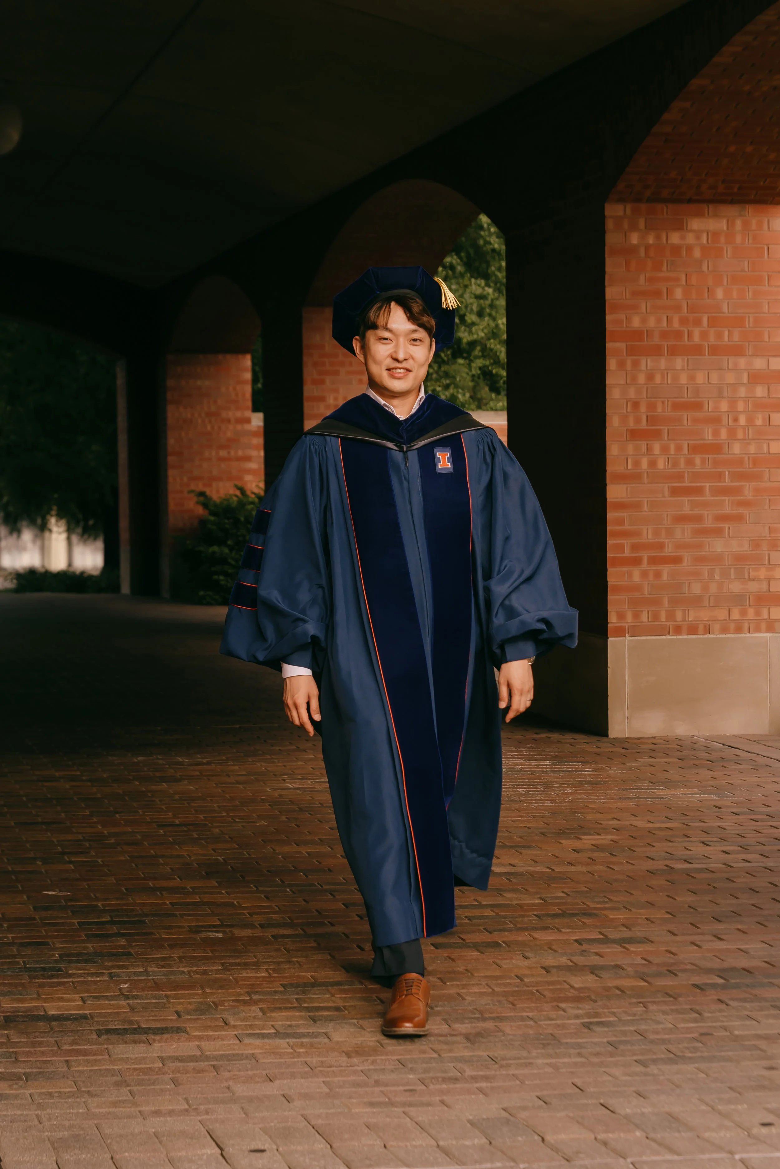 Elsa Tejero Graduation and Senior Photography