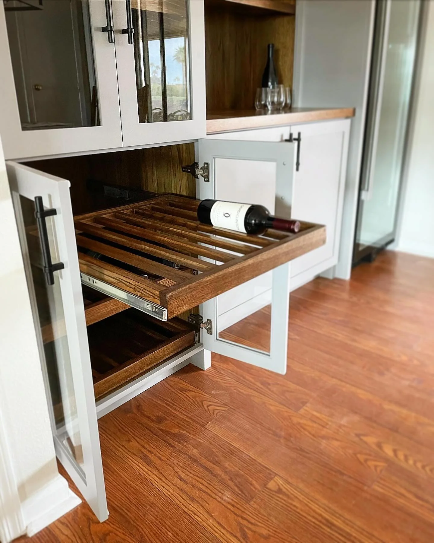 wine bar pull out.jpg