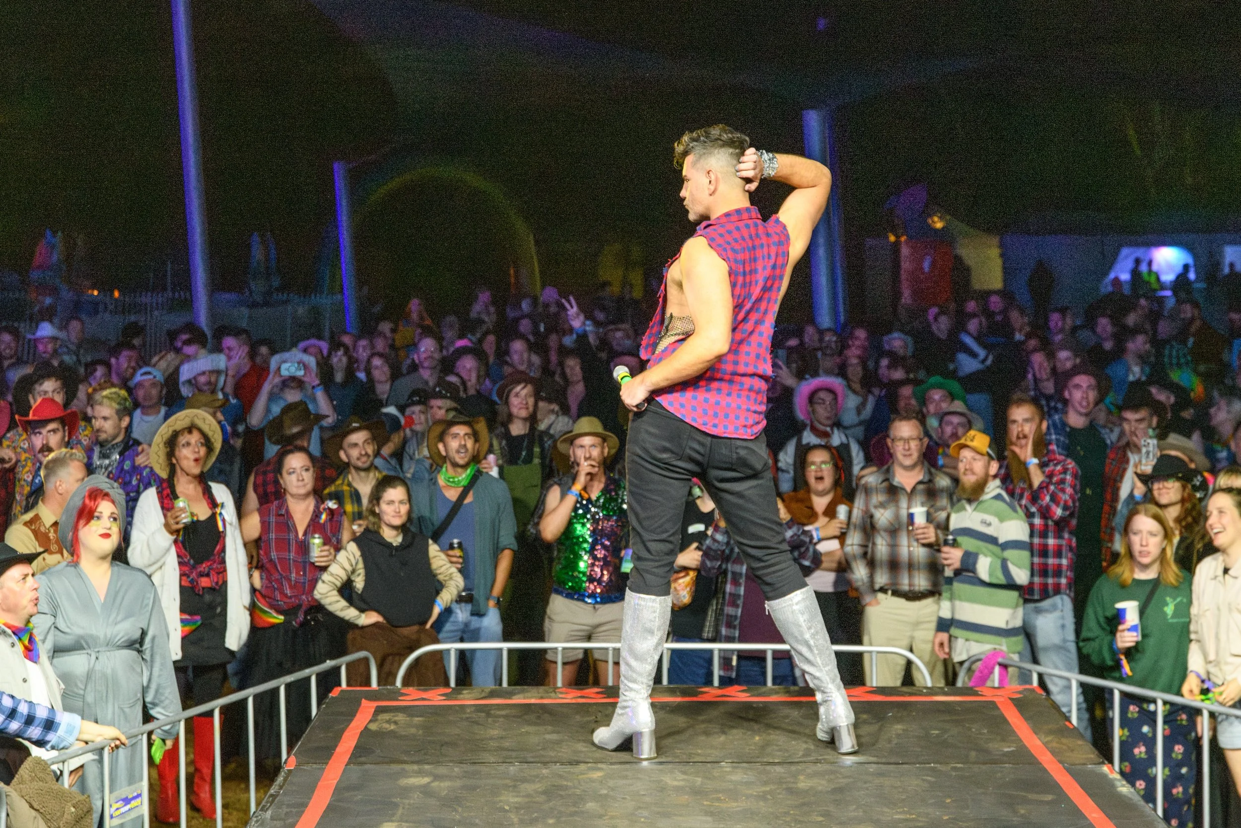 ChillOut 26 Bush Dance-26.jpg