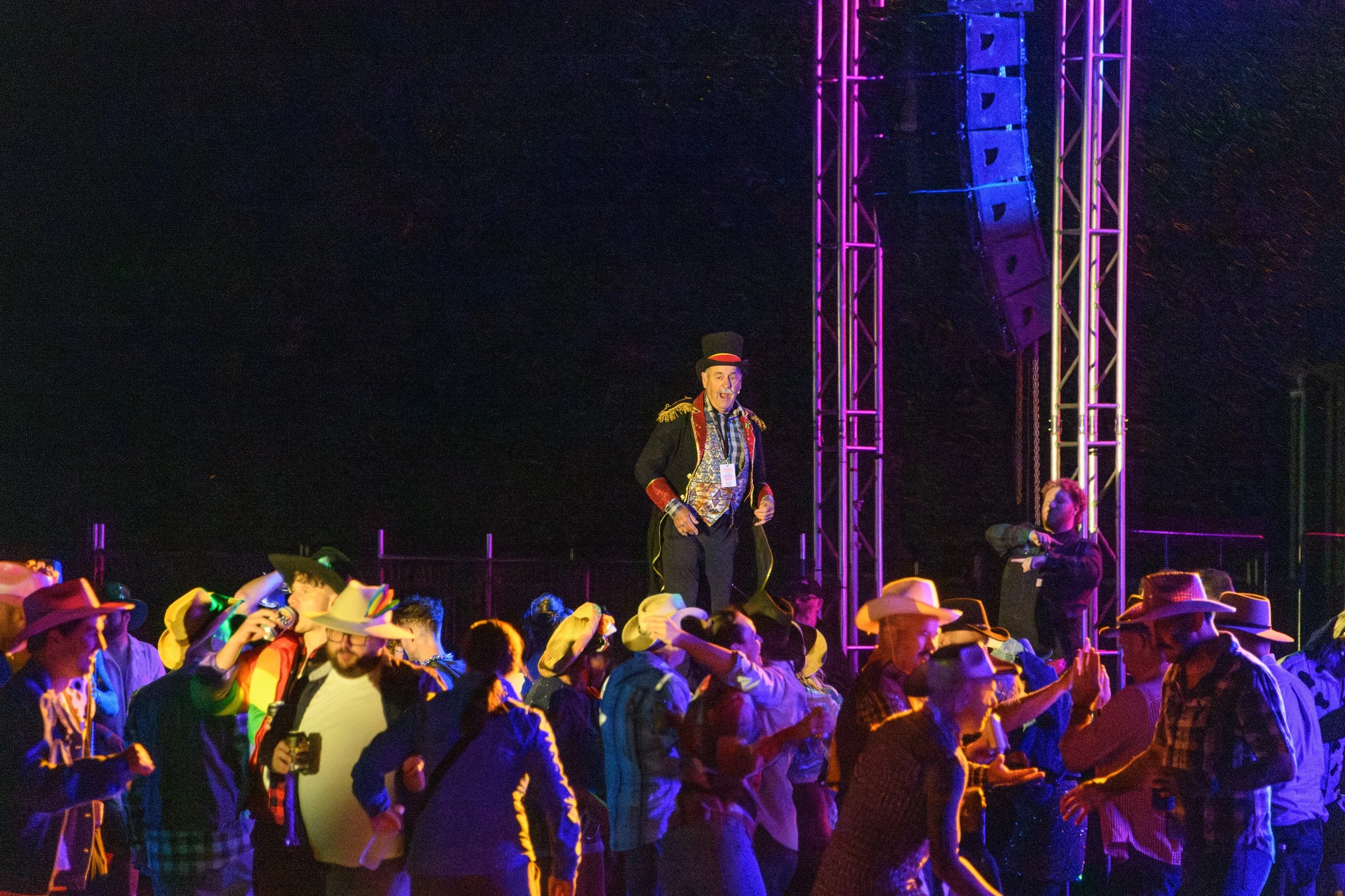 ChillOut 26 Bush Dance-13.jpg