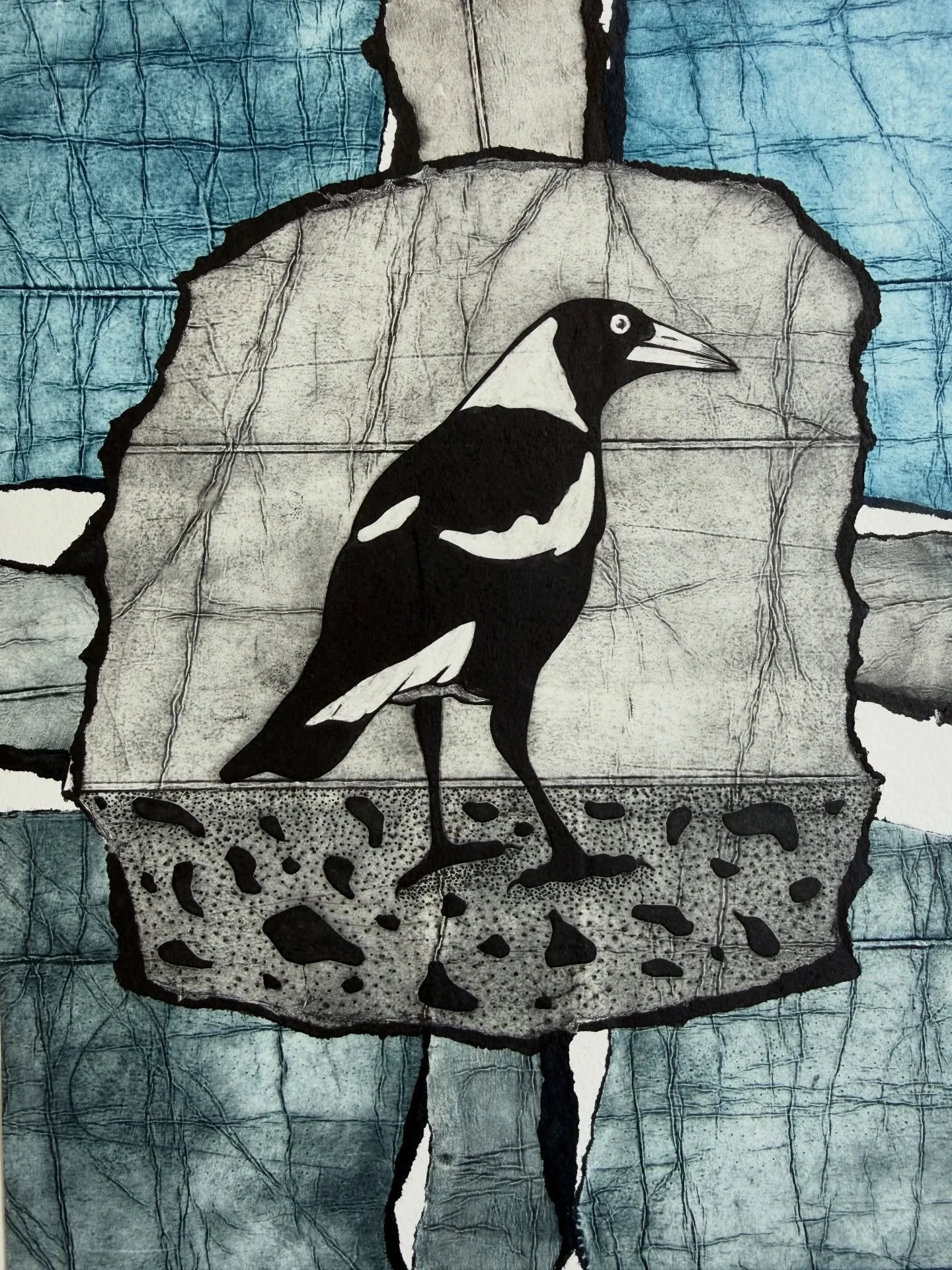 Same plate, different mood. I&rsquo;ve been playing around with how far one TetraPak plate can be pushed. Using the same magpie, I tried two different approaches to the background; one layered over a full blue background, then I tore that background 