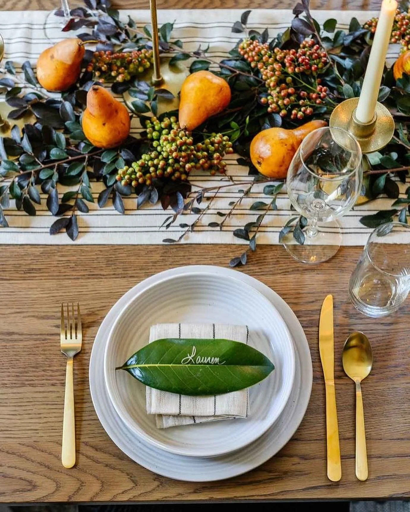Hosting a party can be both exhilarating and challenging. On one hand, you have the opportunity to create memorable experiences for your guests, but on the other hand, the multitude of details involved can feel overwhelming. In this blog post, we'll 