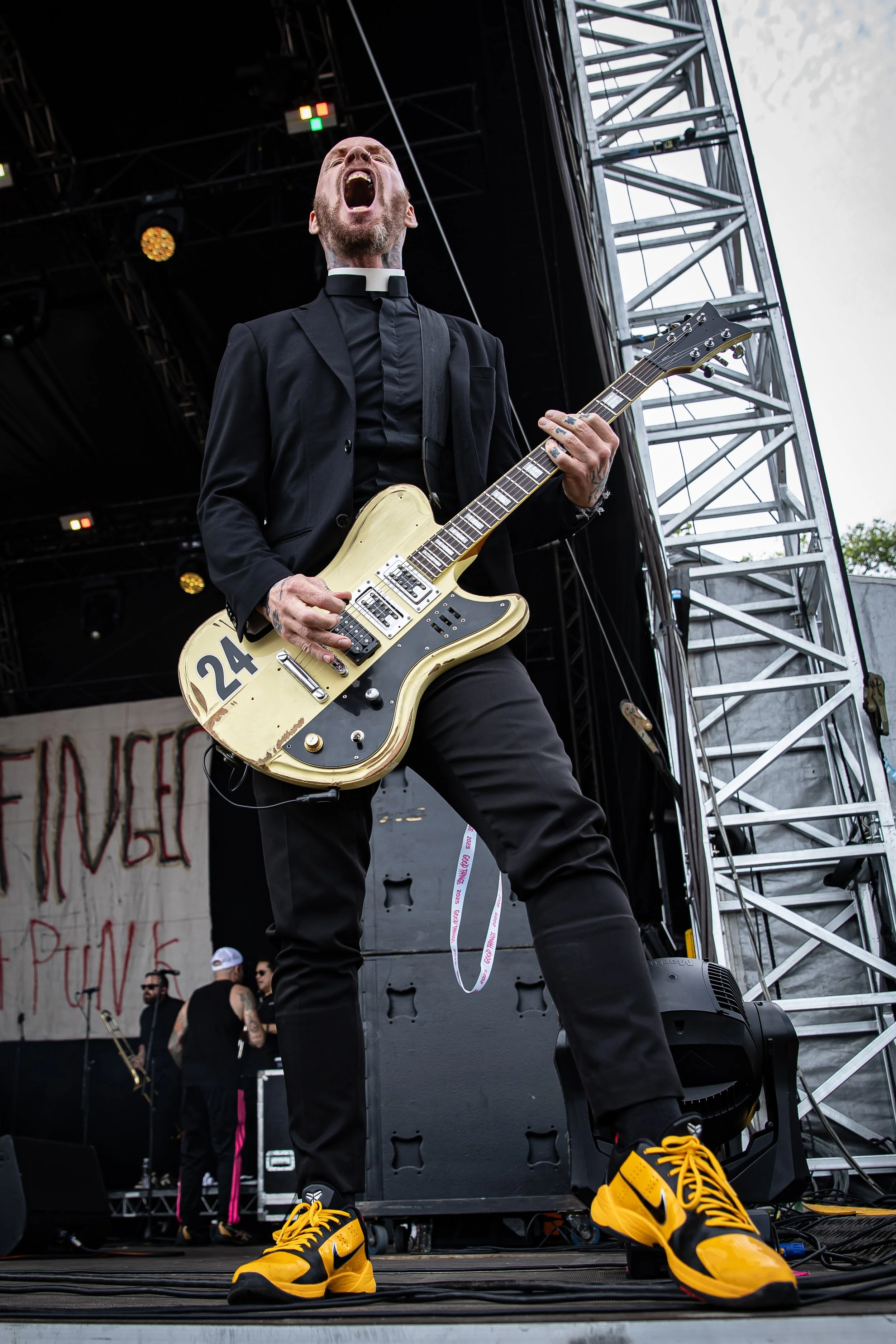 GT 2025 - 8 Goldfinger - Justin White - @justinwhitey @rebelrebelgig-14.jpg