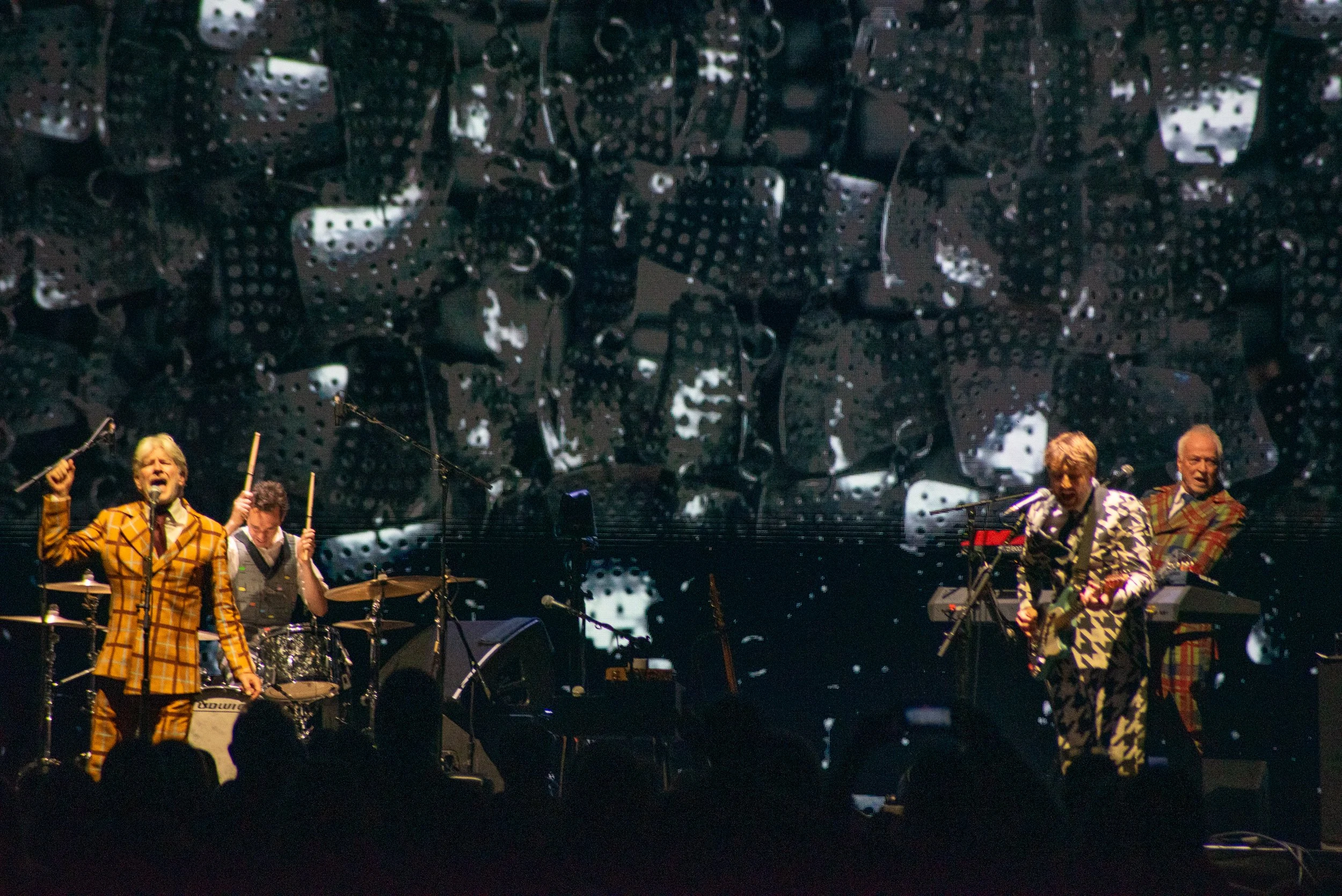 Split Enz2917.jpg