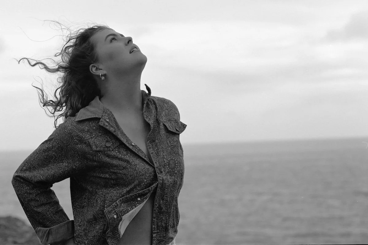 Chloe Gill Shares Debut Album ‘I Have A Habit Of Dreaming’ Ahead of Australian TOur