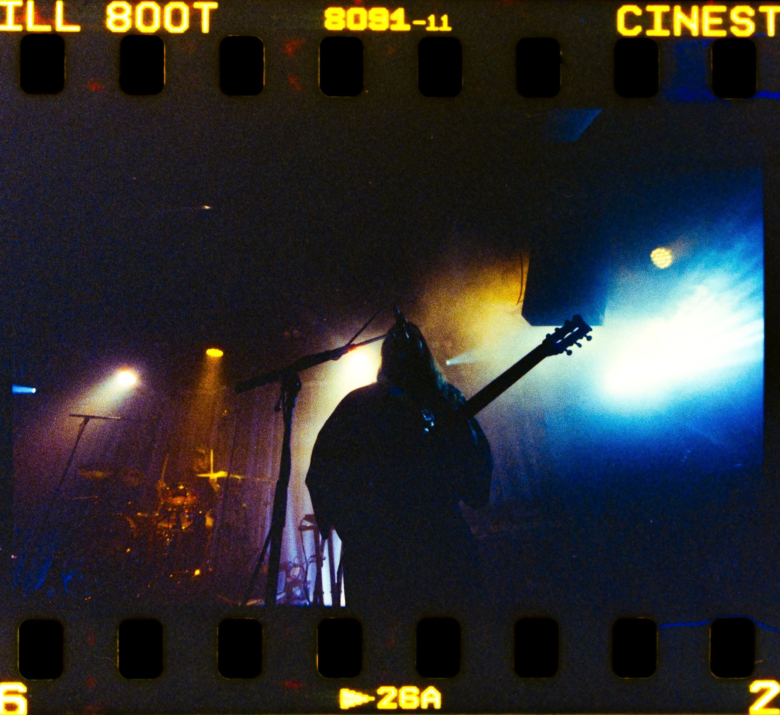 Lennon-2.jpg