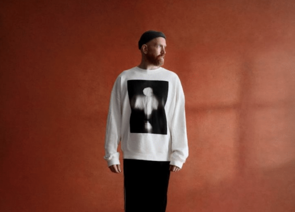 Newton Faulkner Shares New Single ‘Gravitational’, Announces 2026 Australian Tour