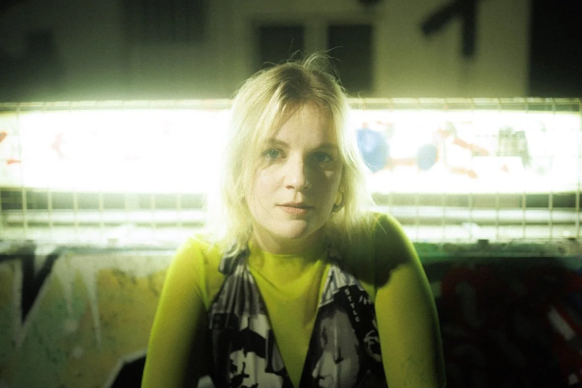 Romanie Shares New Single 'Anything Or Anyone'