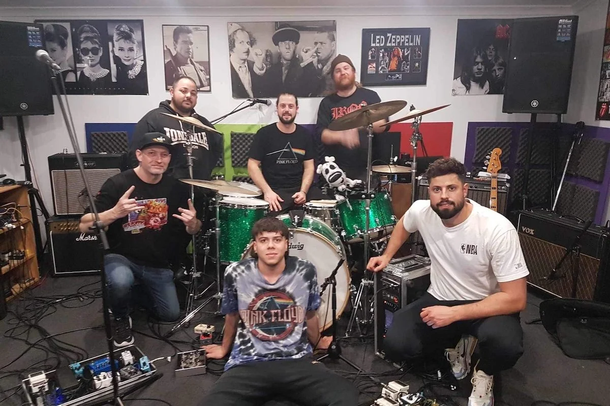 The Coogees Drop New Single ‘War Song’