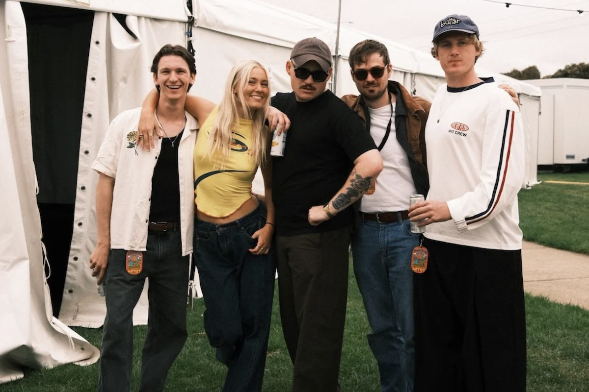 Mid Drift Plot Australian Tour 2026