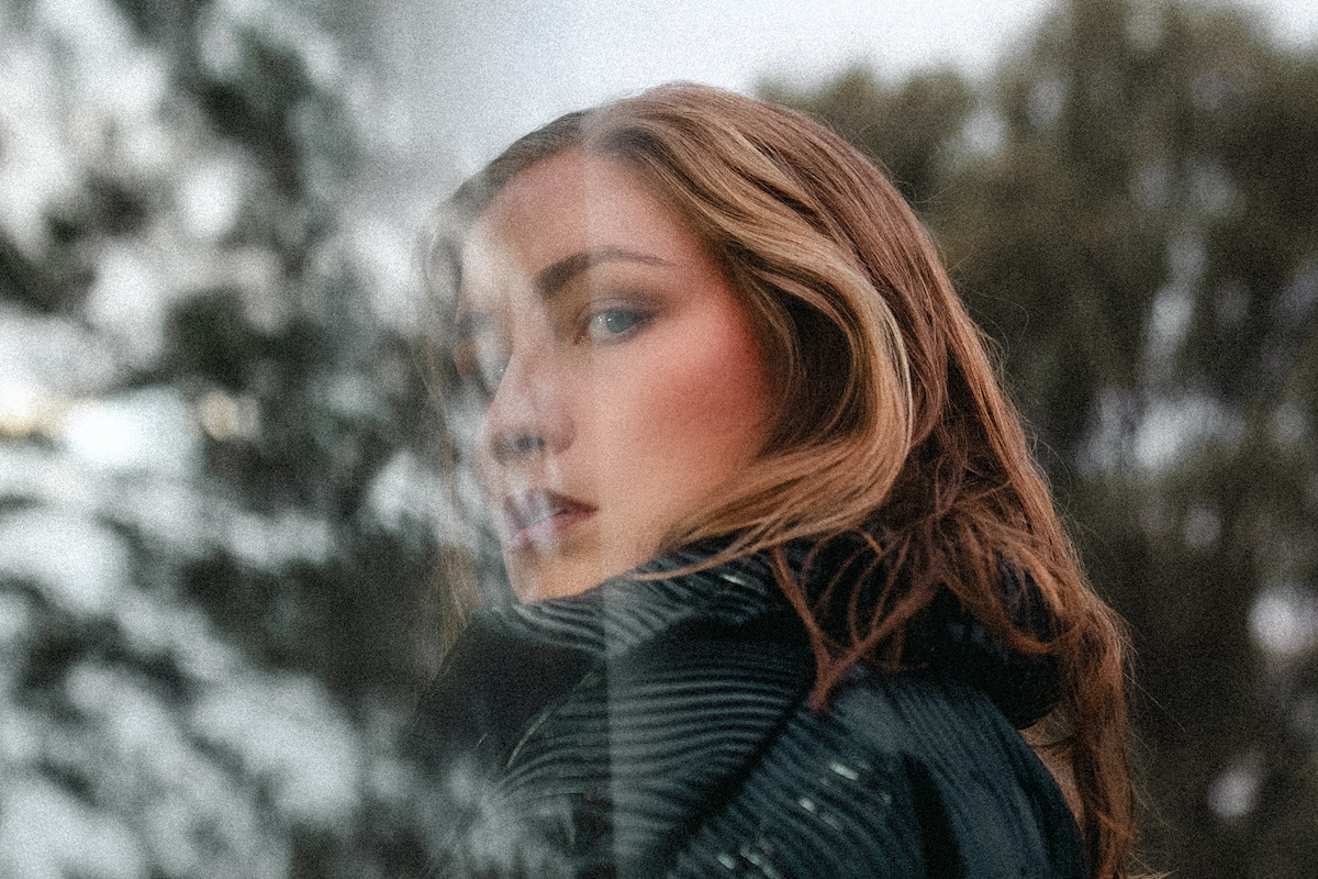 RONA. Returns With Exhilarating New Single ‘To The Ground’