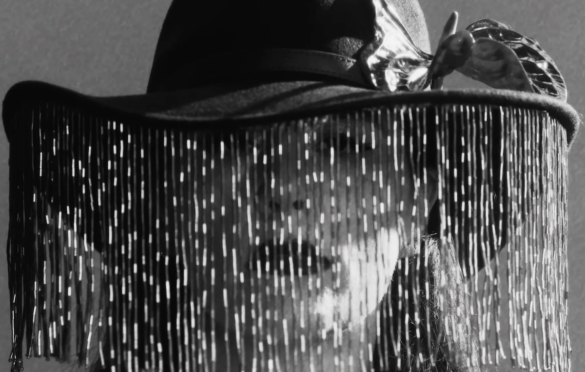 Jessie Ware Shares New Single ‘Ride’