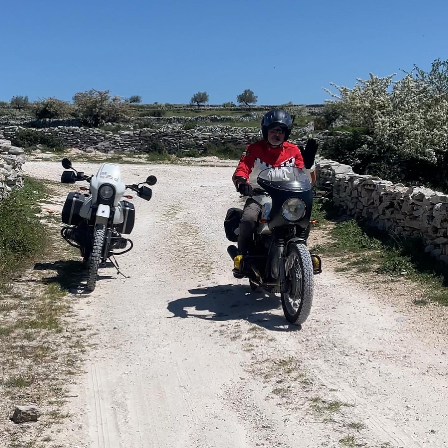 Riding these hilltop farm tracks on our old boys is the perfect match and just what needed after days of hard work on and around the house. It&rsquo;s a treat/recce before our next guests arrive for their sidecar adventures&hellip;. We think they&rsq