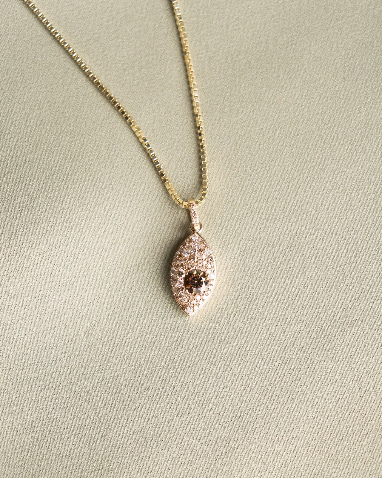 Jessie Coakley Photography_Gem Gossip_July 2026 Drop-72.jpg
