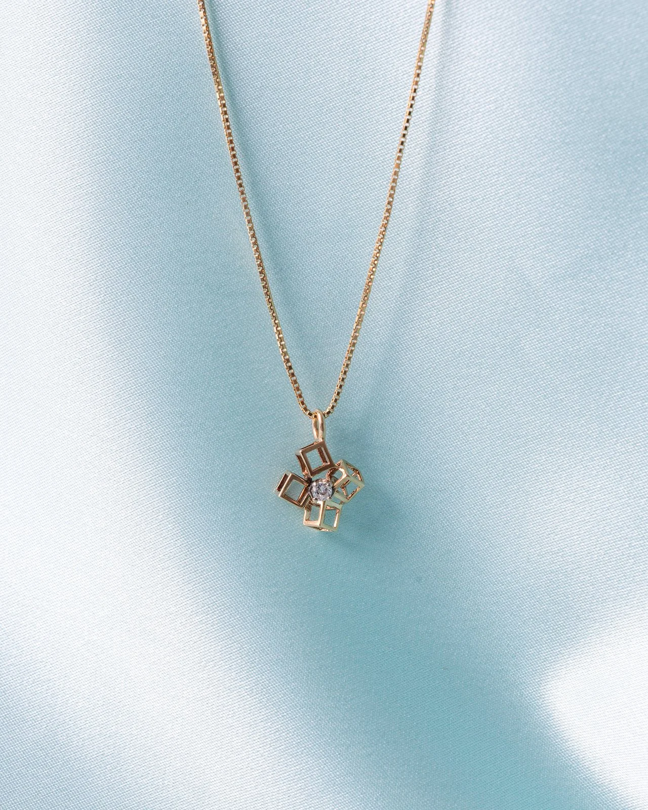 JessieMCoakley Photography_Gem Gossip_June Vintage Drop-12.jpg