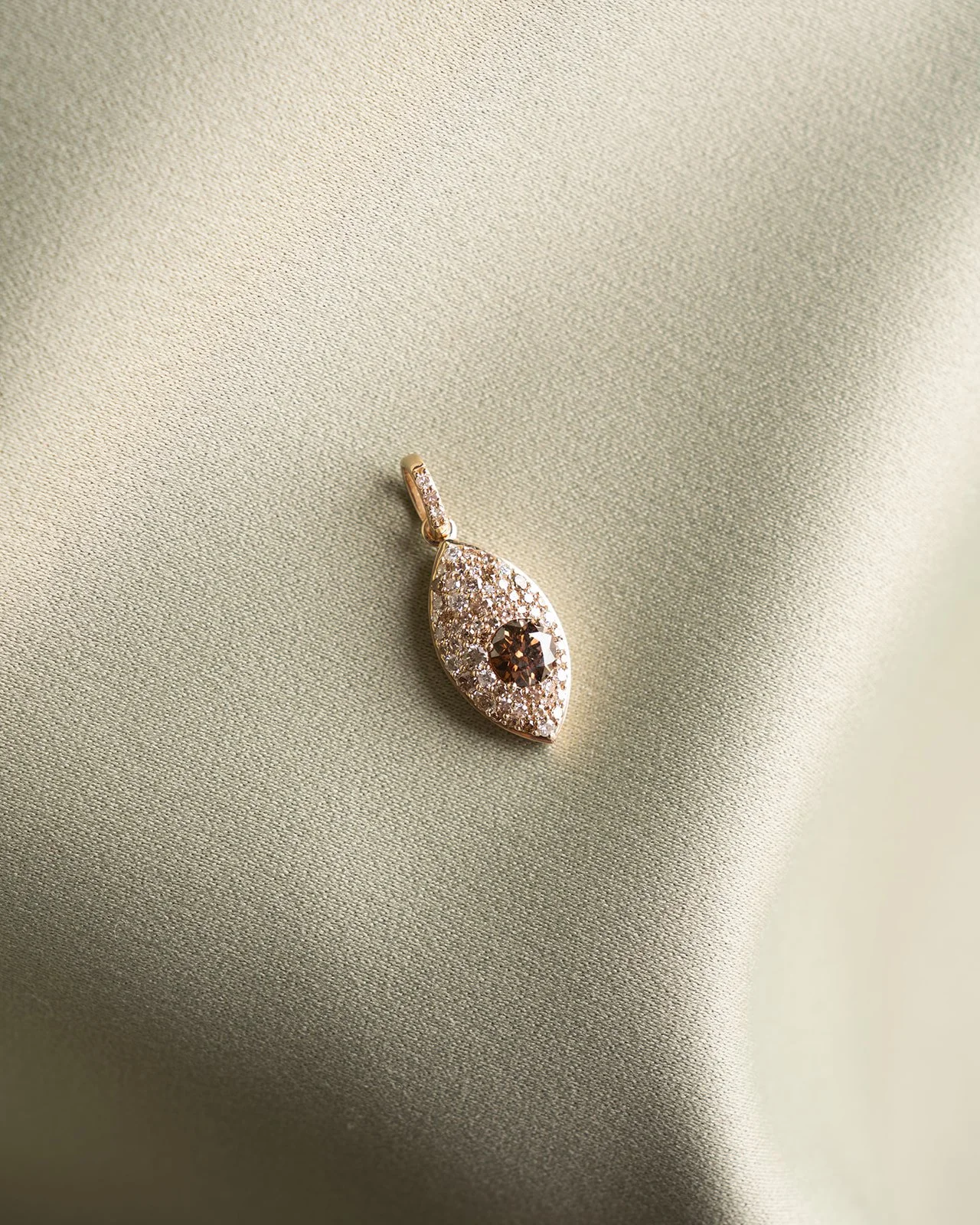 Jessie Coakley Photography_Gem Gossip_July 2026 Drop-65.jpg