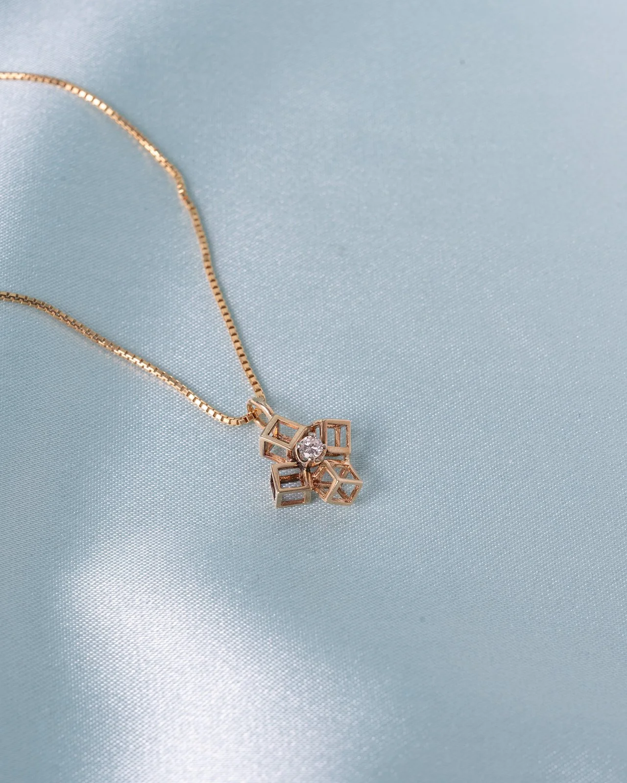 JessieMCoakley Photography_Gem Gossip_June Vintage Drop-14.jpg