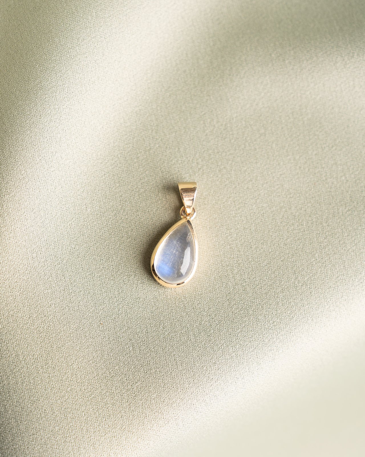 Jessie Coakley Photography_Gem Gossip_July 2026 Drop-78.jpg