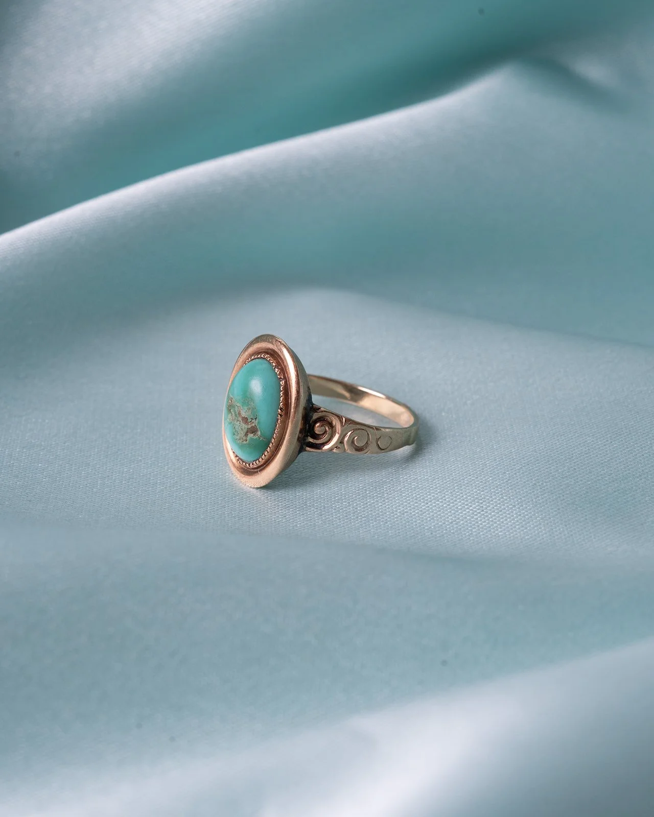 JessieMCoakley Photography_Gem Gossip_June Vintage Drop-53.jpg