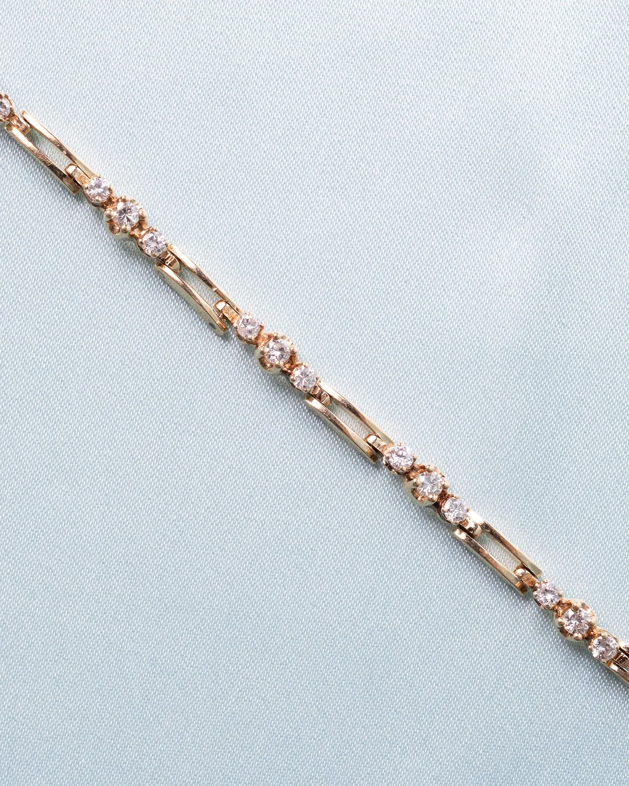 JessieMCoakley Photography_Gem Gossip_June Vintage Drop-2.jpg