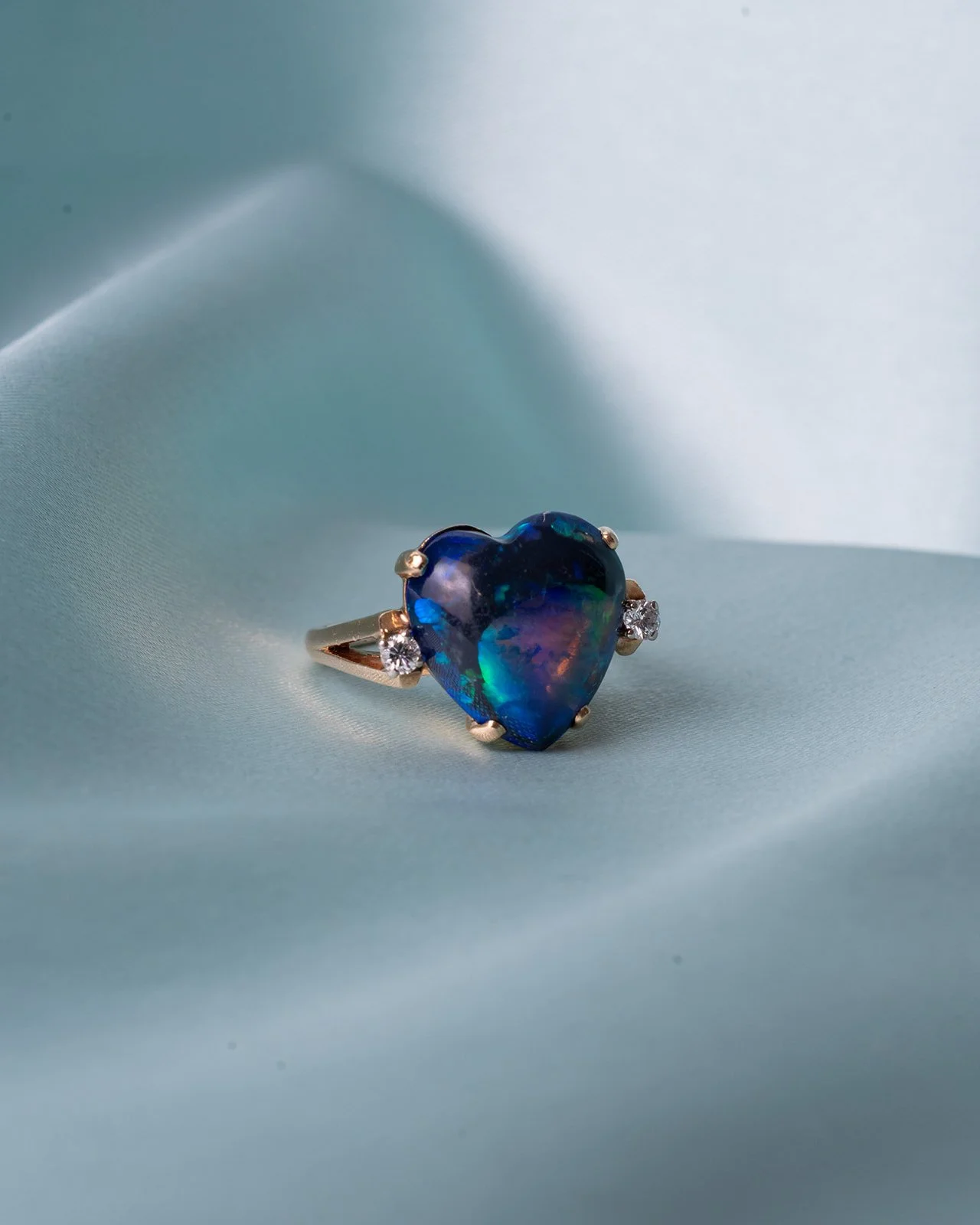 JessieMCoakley Photography_Gem Gossip_June Vintage Drop-41.jpg