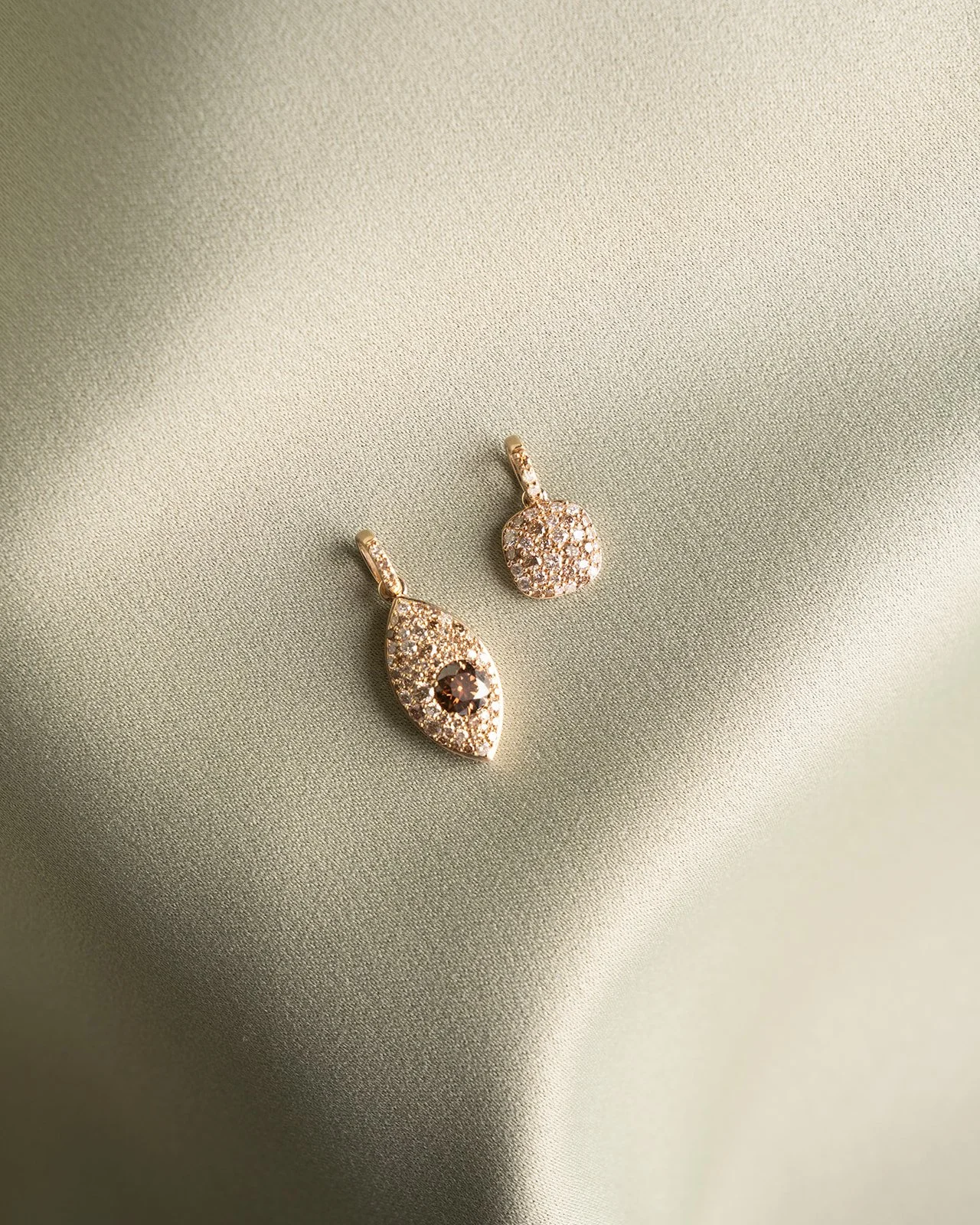Jessie Coakley Photography_Gem Gossip_July 2026 Drop-66.jpg