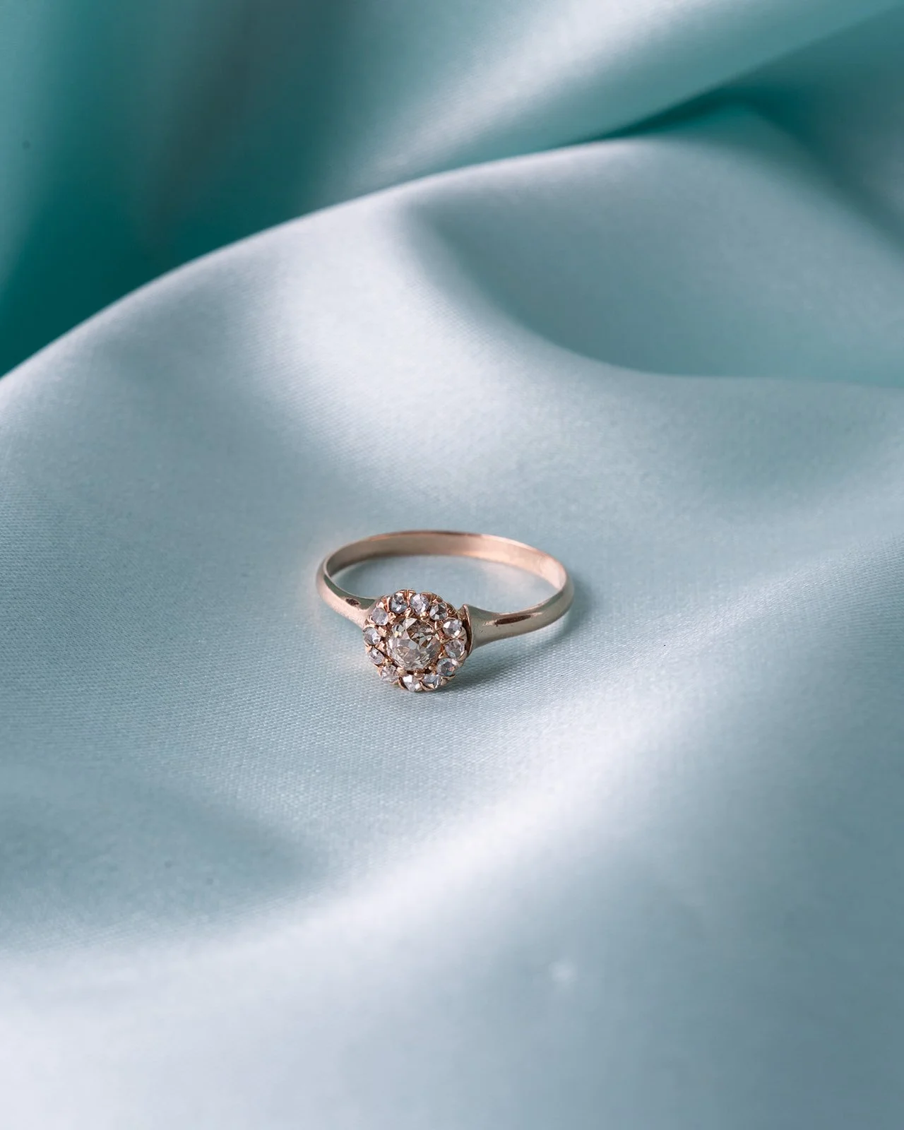 JessieMCoakley Photography_Gem Gossip_June Vintage Drop-54.jpg