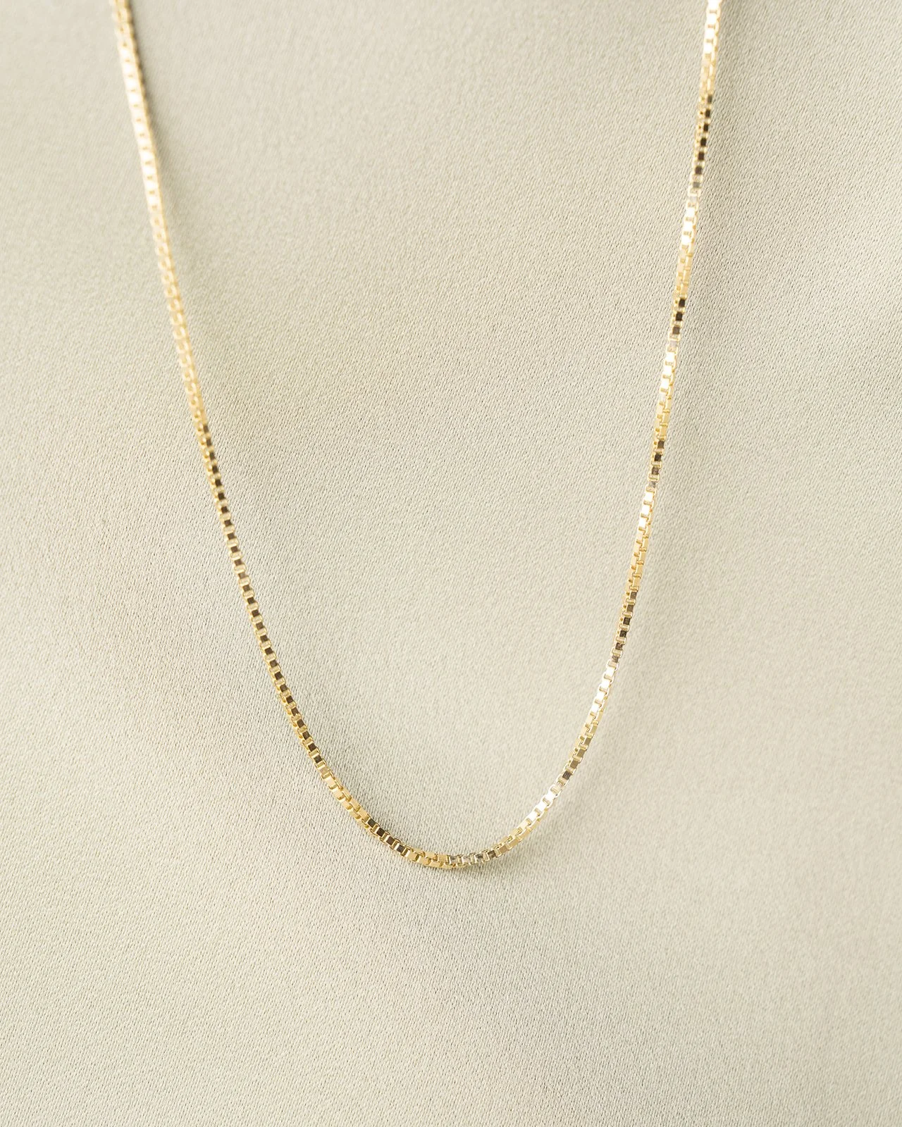 Solid Box Chain