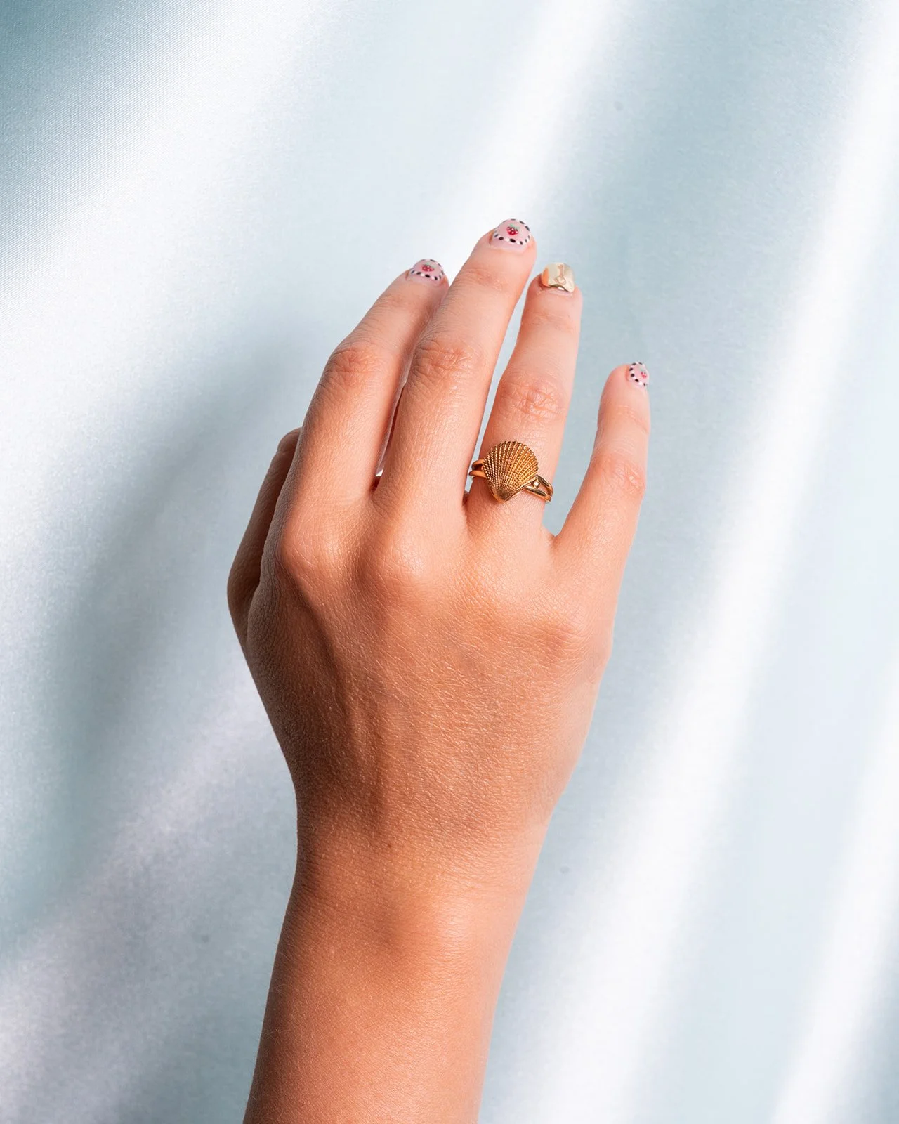 JessieMCoakley Photography_Gem Gossip_June Vintage Drop-67.jpg