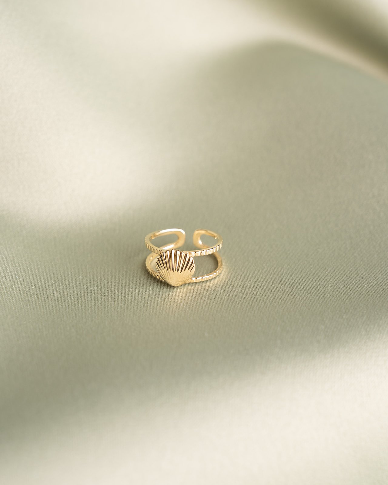Jessie Coakley Photography_Gem Gossip_July 2026 Drop-38.jpg