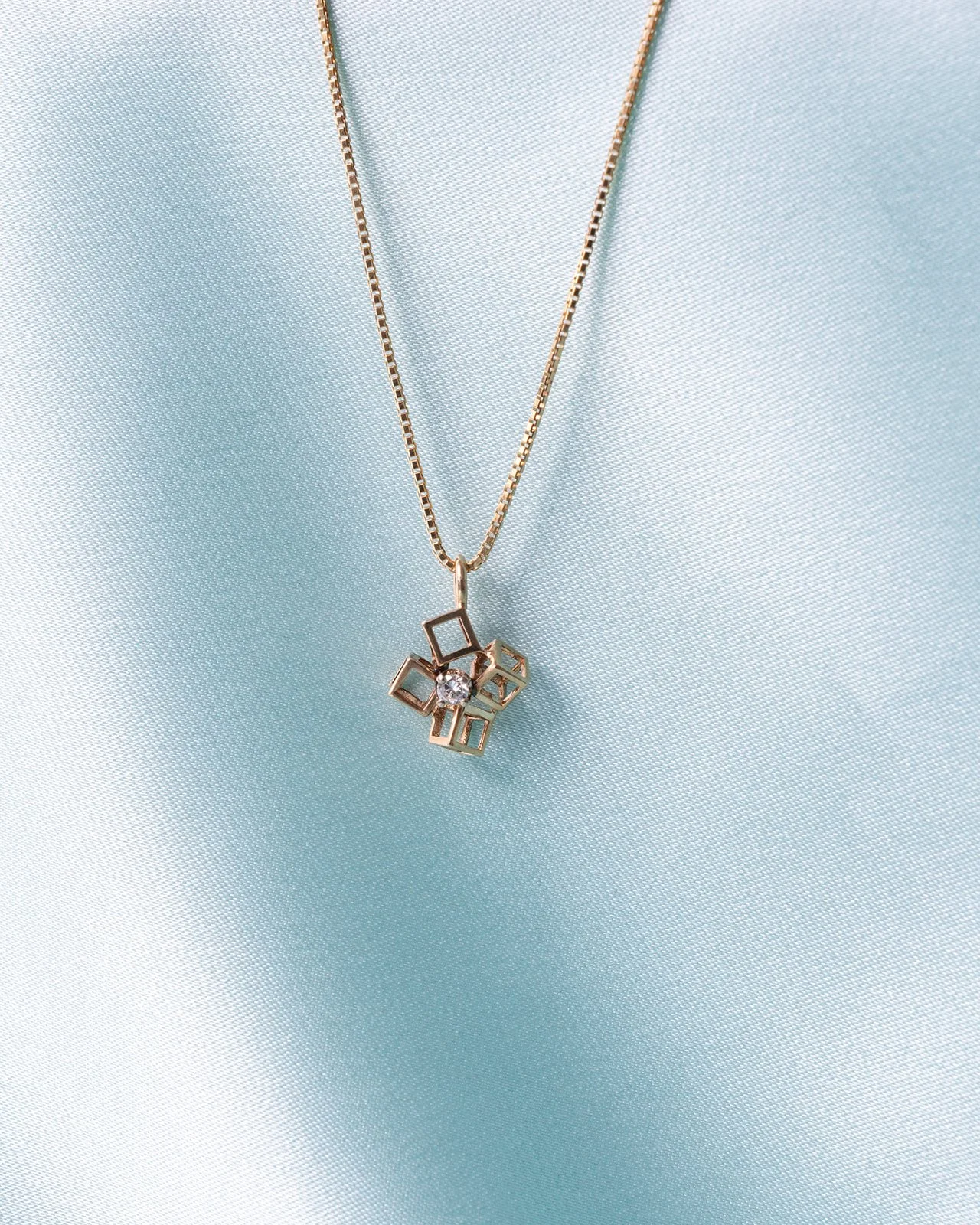 JessieMCoakley Photography_Gem Gossip_June Vintage Drop-13.jpg
