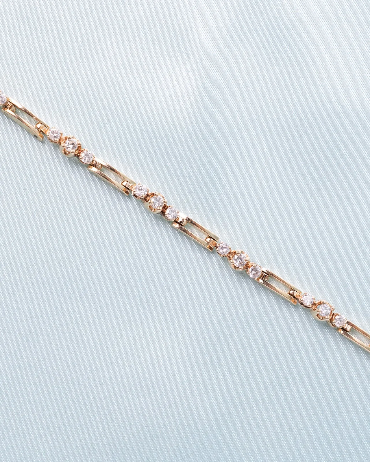 JessieMCoakley Photography_Gem Gossip_June Vintage Drop-3.jpg
