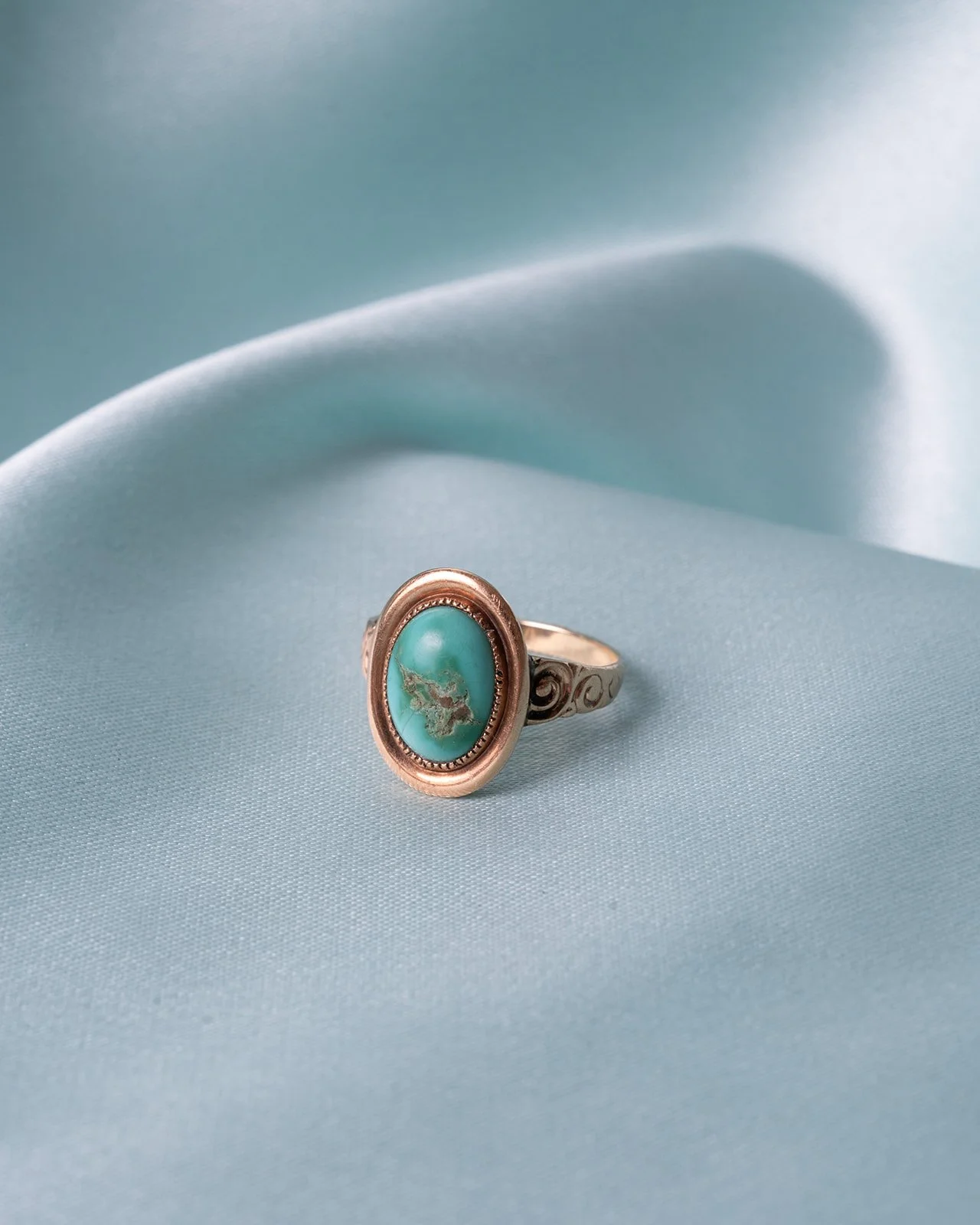 JessieMCoakley Photography_Gem Gossip_June Vintage Drop-52.jpg